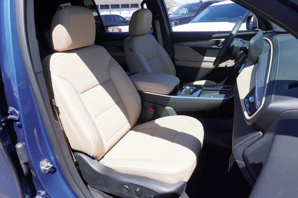 New 2026 Buick Enclave Preferred w/ Power Package image 13