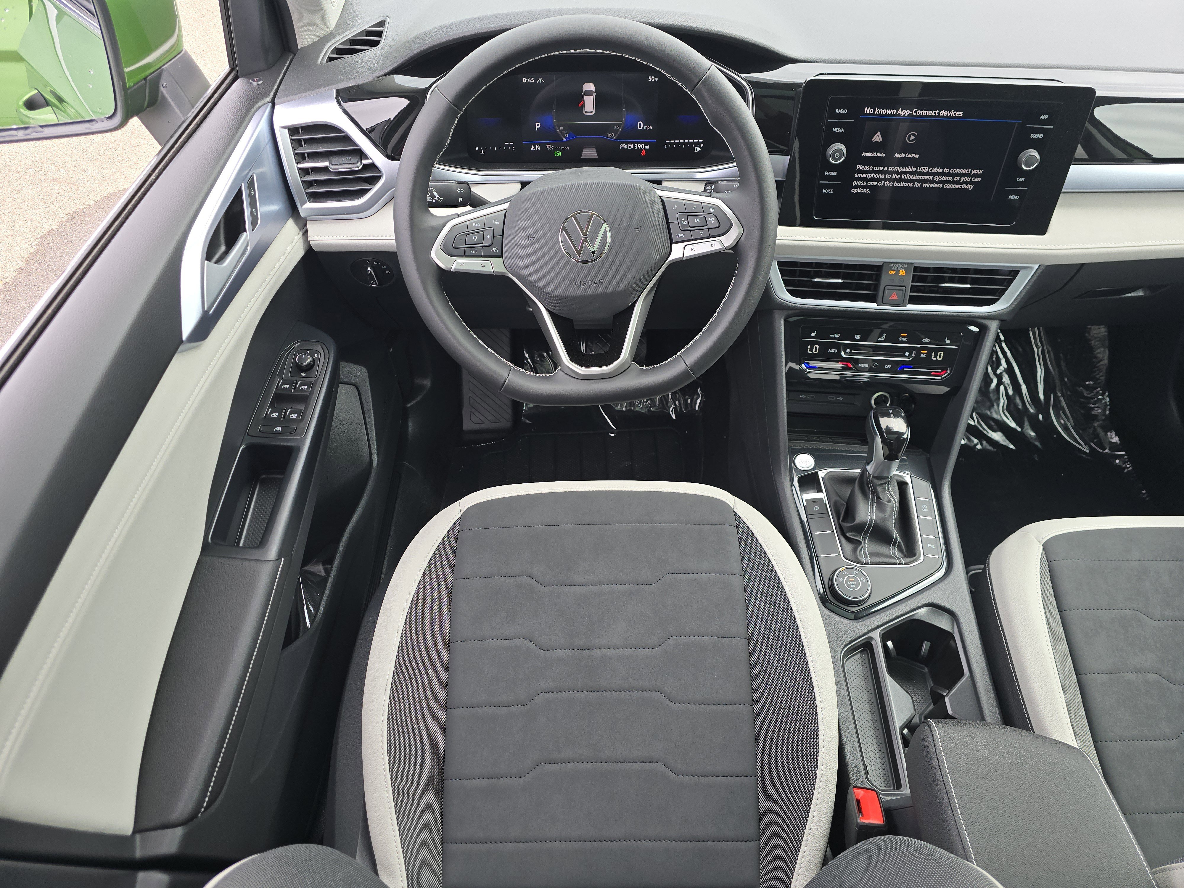 New 2026 Volkswagen Taos SE AWD/4WD image 22
