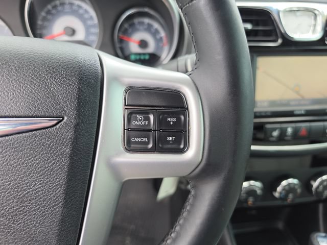 Used 2012 Chrysler 200 Limited FWD image 30
