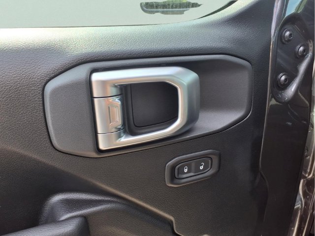 New 2026 Jeep Gladiator Sport AWD/4WD image 13