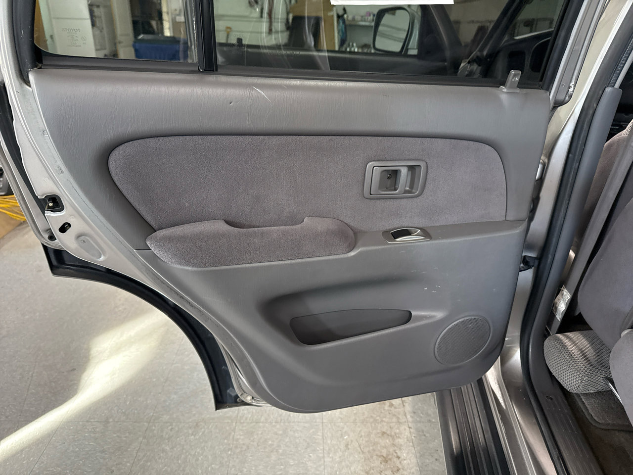 Used 2002 Toyota 4Runner SR5 image 36