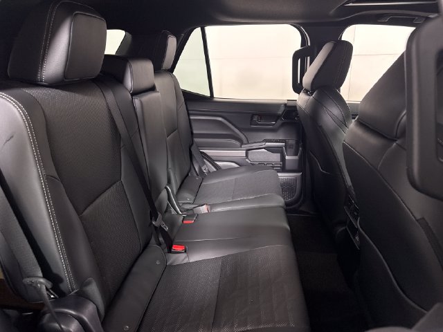 New 2026 Toyota 4Runner TRD Sport Premium AWD/4WD image 15