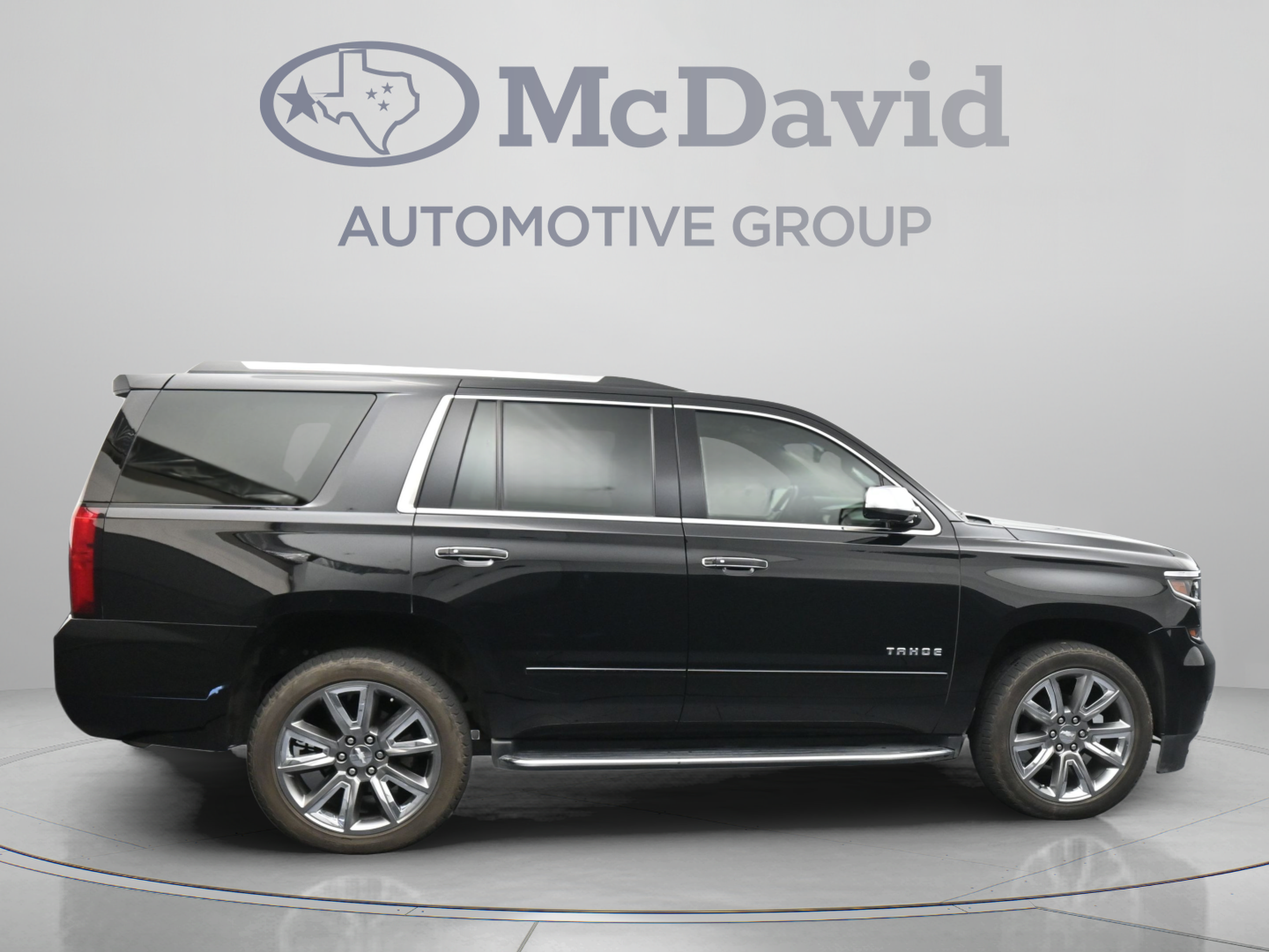 Used 2020 Chevrolet Tahoe Premier RWD image 9