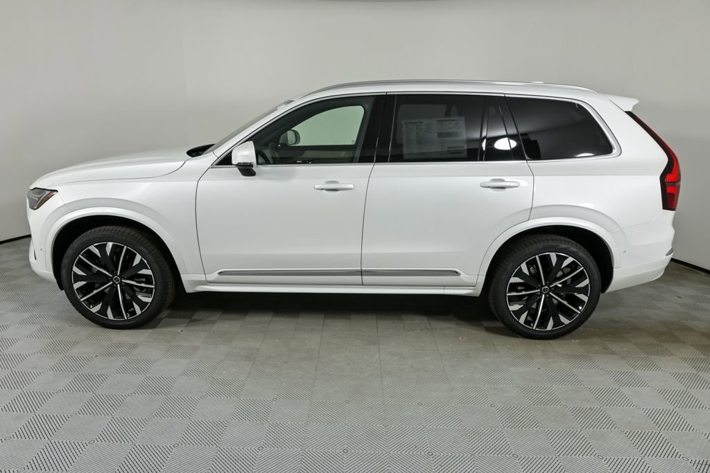 New 2026 Volvo XC90 B6 Plus w/ Protection Package Premier image 2