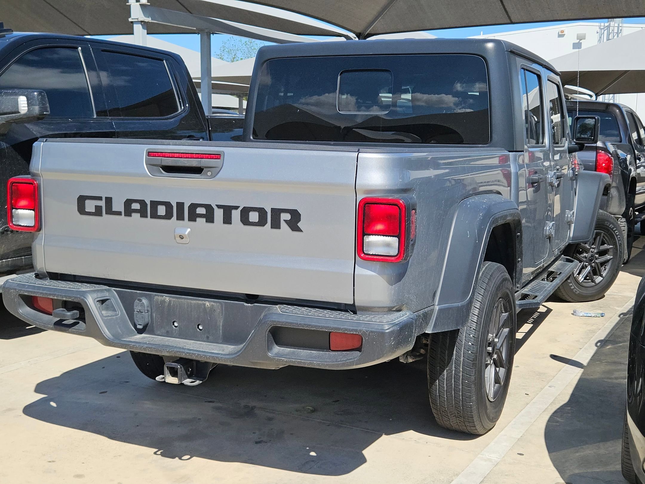 Used 2020 Jeep Gladiator Sport w/ Trailer Tow Package image 2