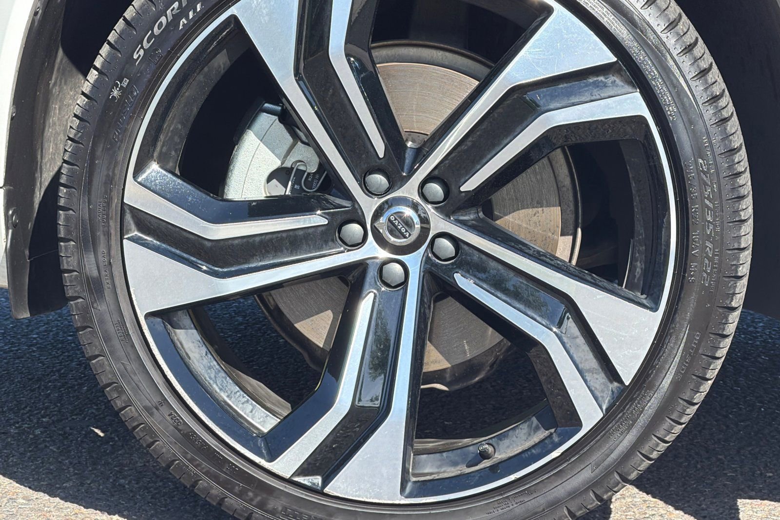 Used 2025 Volvo XC90 B6 Ultra w/ Lounge Package AWD/4WD image 33