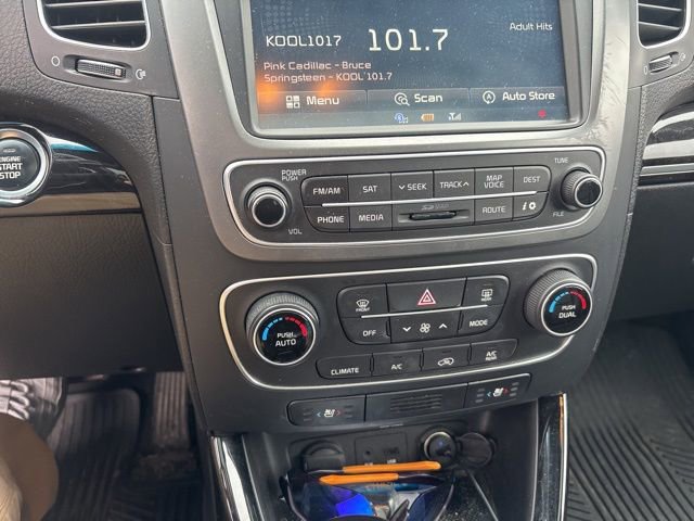 Used 2015 Kia Sorento SX image 9