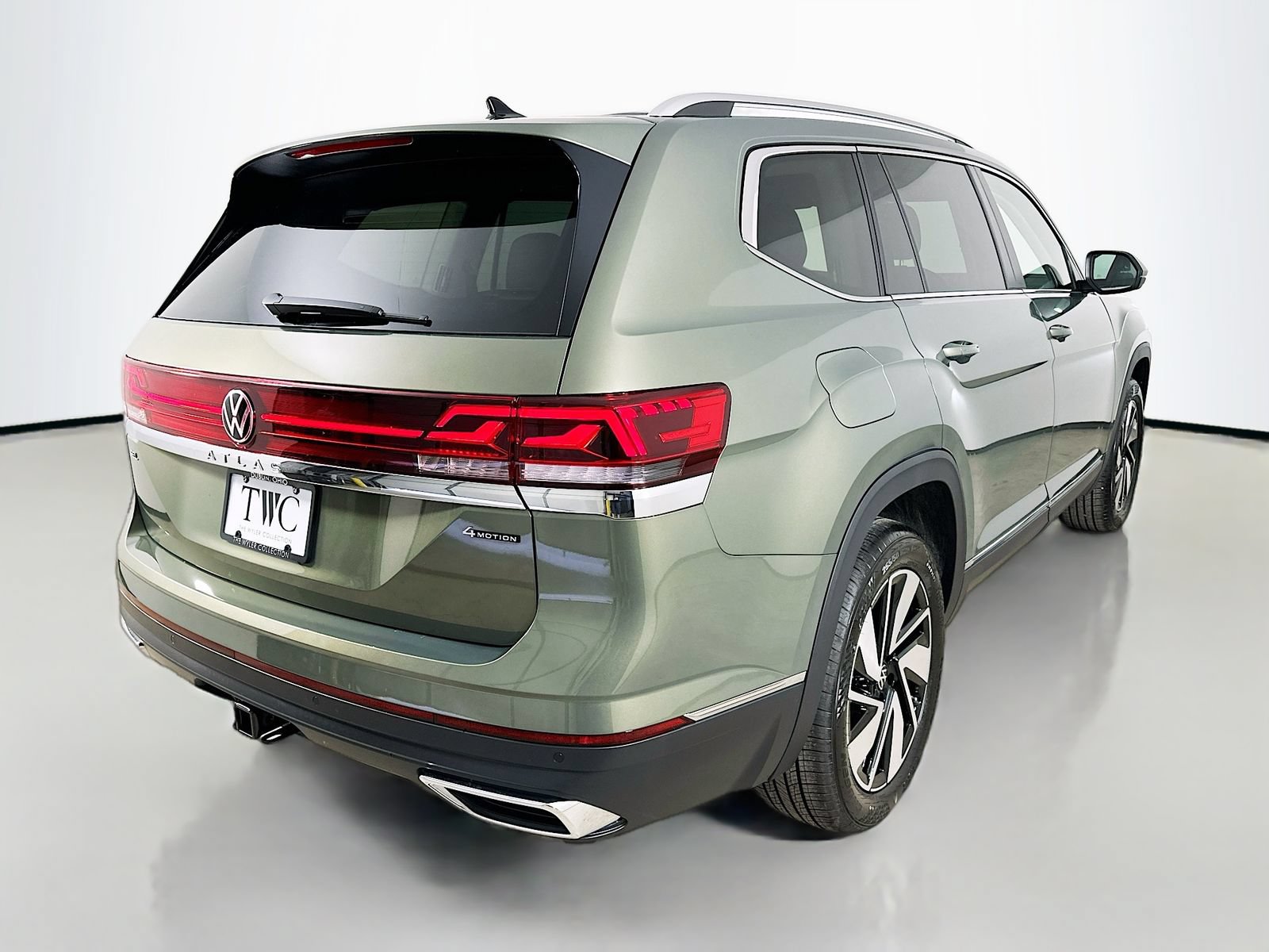 New 2026 Volkswagen Atlas SEL AWD/4WD image 5