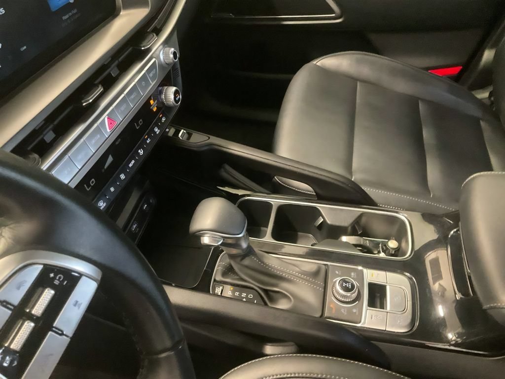 Used 2025 Kia Telluride S AWD/4WD image 23