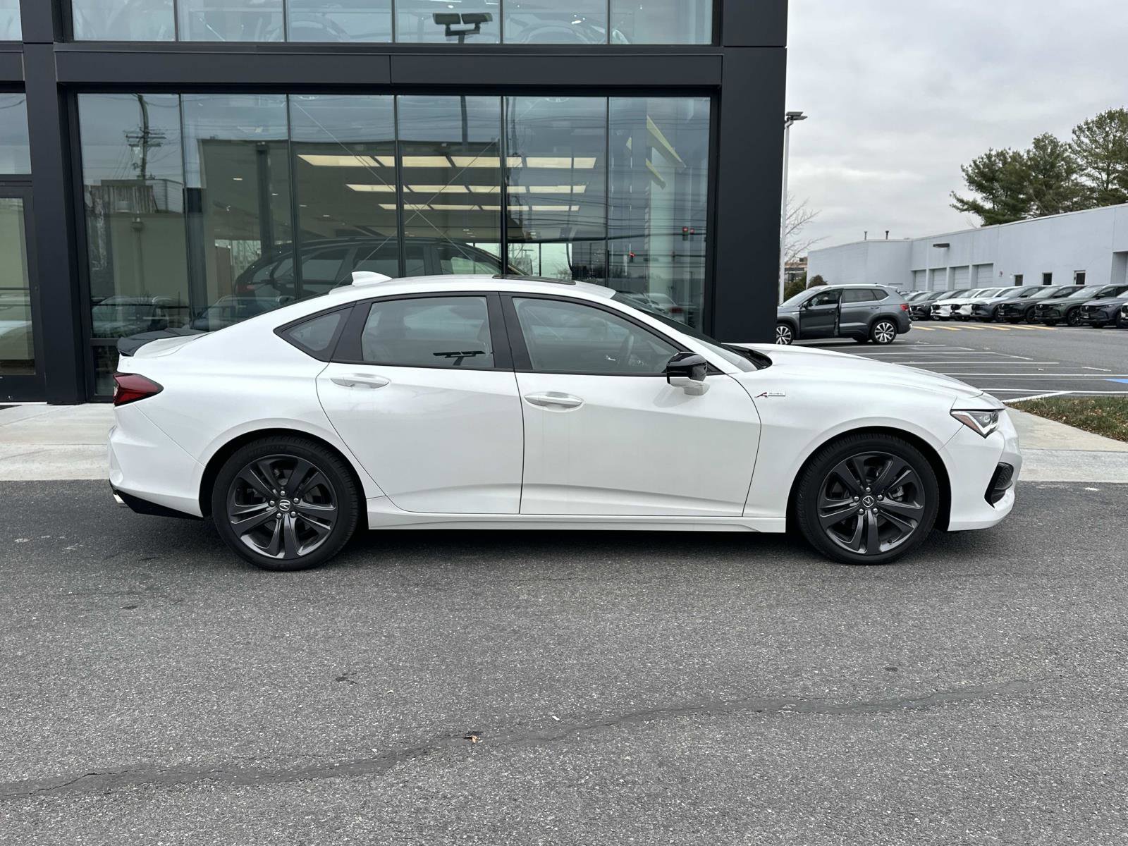 Used 2023 Acura TLX SH-AWD w/ A-SPEC Pkg image 2