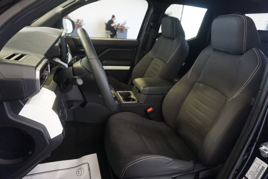 Used 2024 Toyota Tacoma TRD Off-Road AWD/4WD image 15