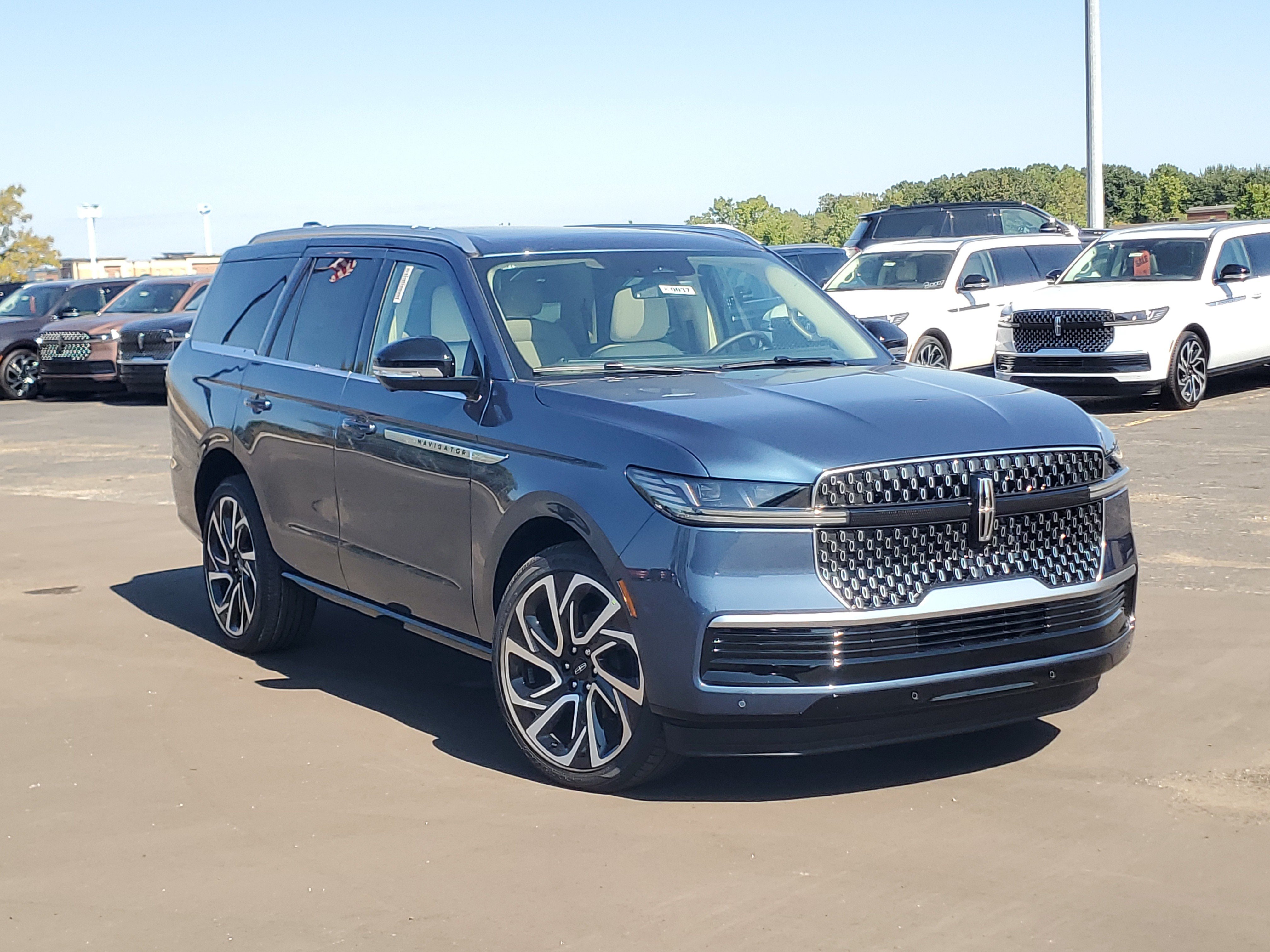 New 2027 Lincoln Navigator Reserve