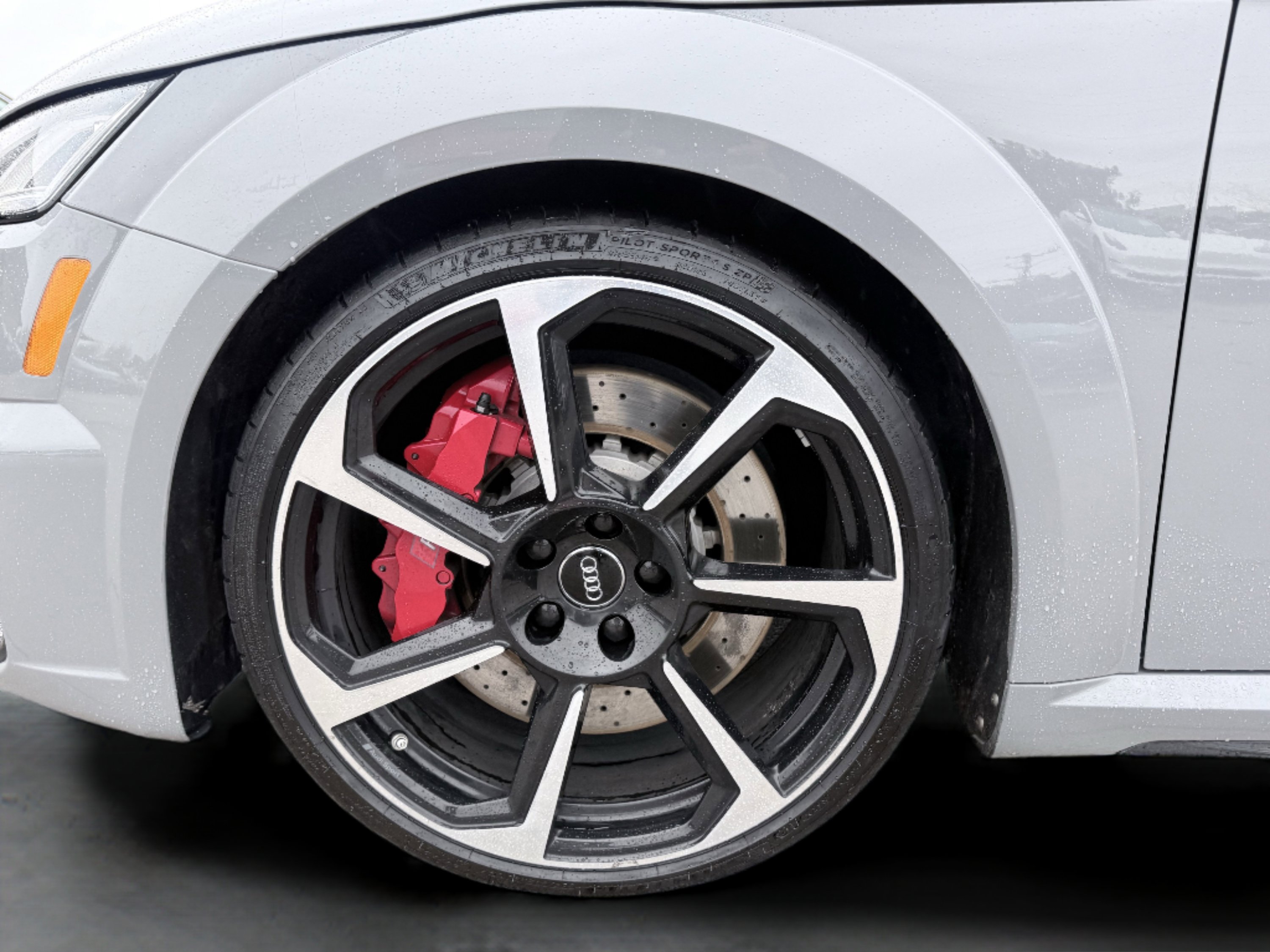 Used 2019 Audi TT RS 2.5T image 22