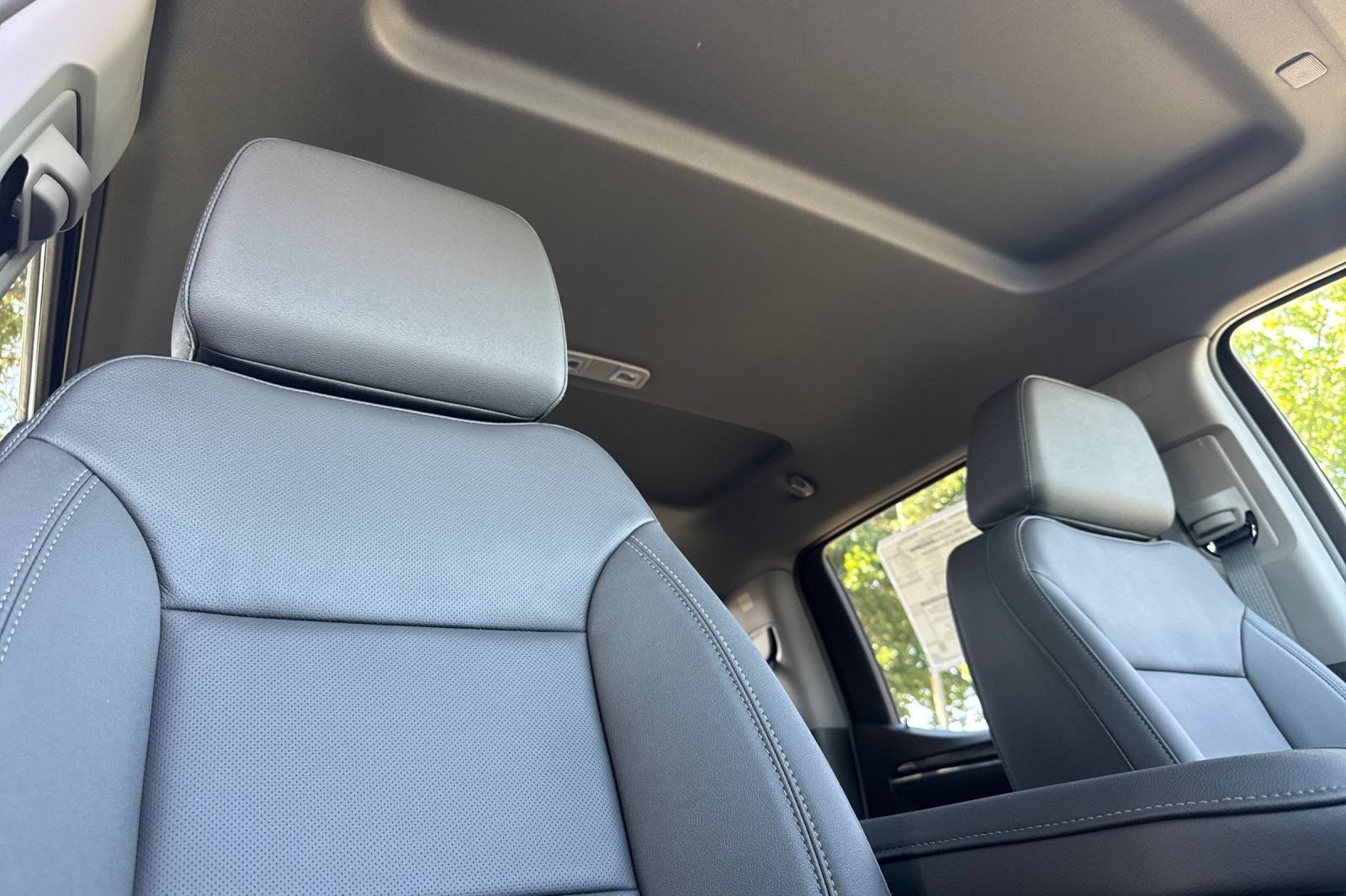 New 2026 Chevrolet Silverado 1500 LTZ w/ Technology Package AWD/4WD image 15
