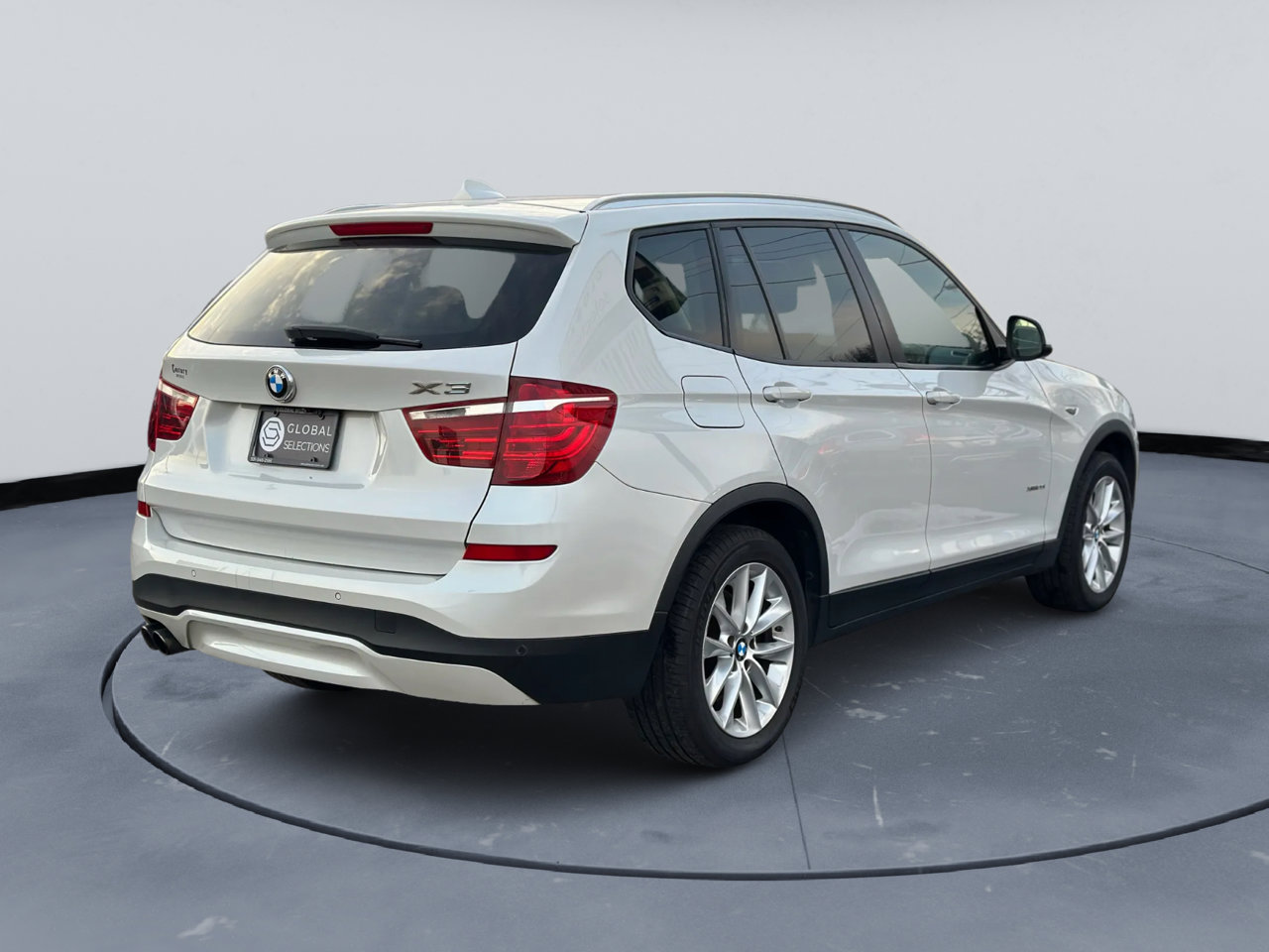 Used 2015 BMW X3 xDrive28i image 8