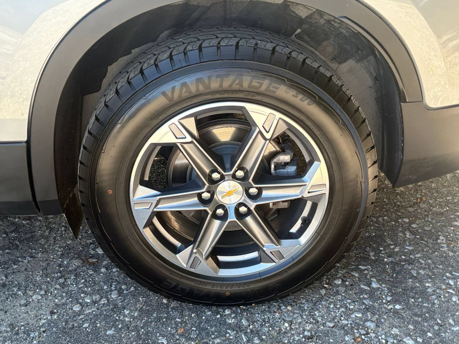 Used 2025 Chevrolet Blazer LT FWD image 27