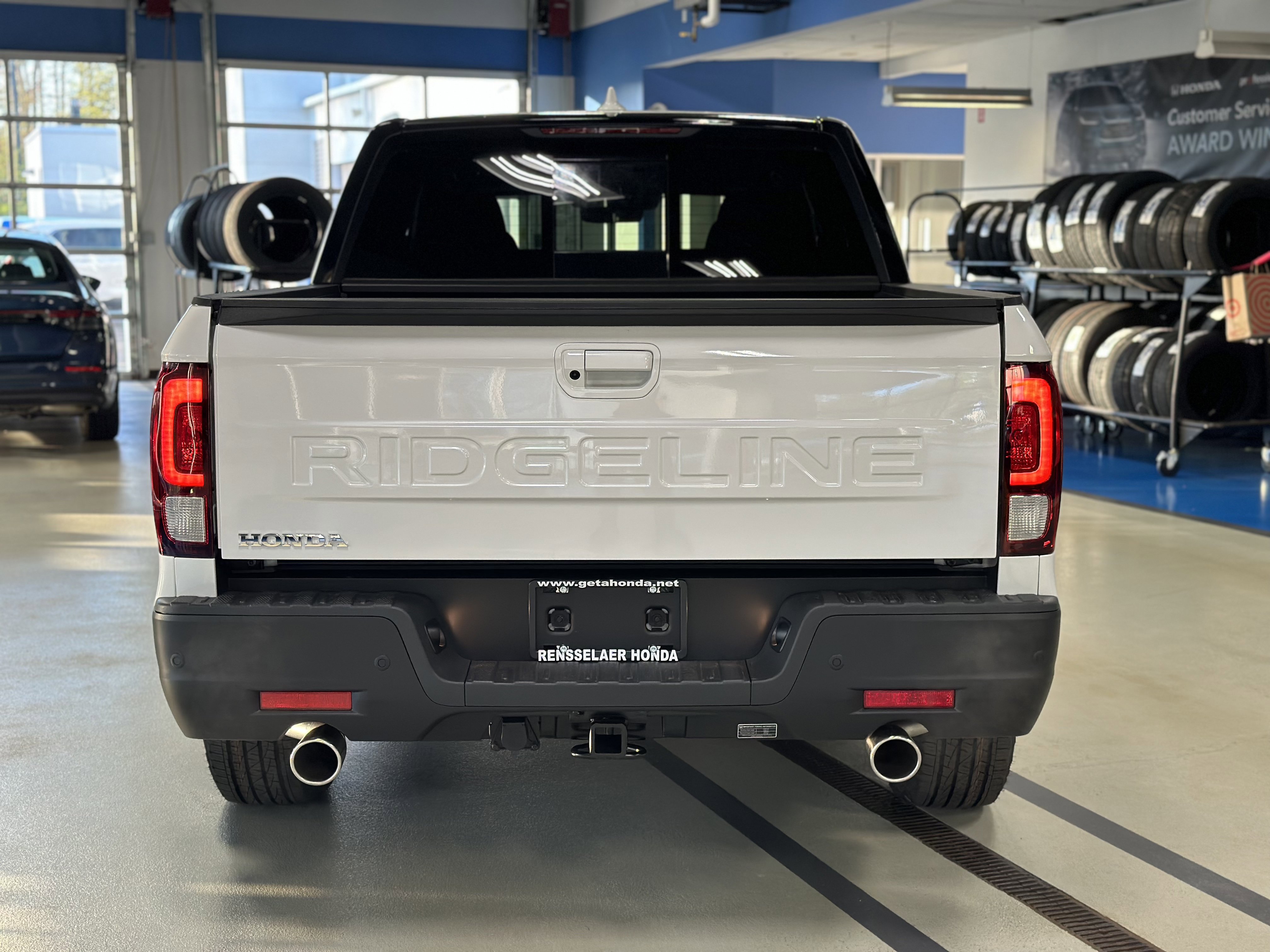 New 2026 Honda Ridgeline Black Edition image 5