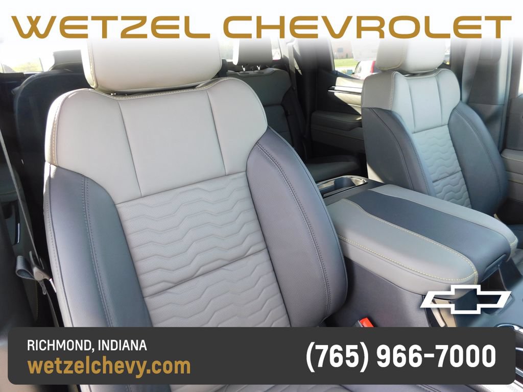 New 2026 Chevrolet Silverado 1500 ZR2 w/ Dark Appearance Package AWD/4WD image 27