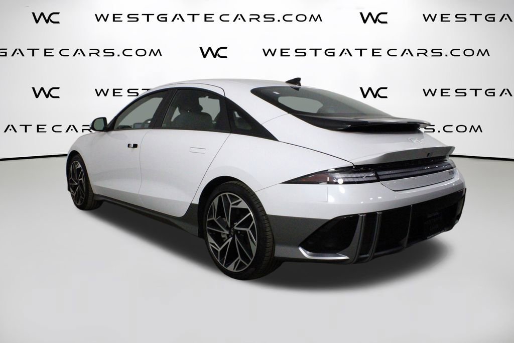 Used 2023 Hyundai Ioniq 6 SEL image 5