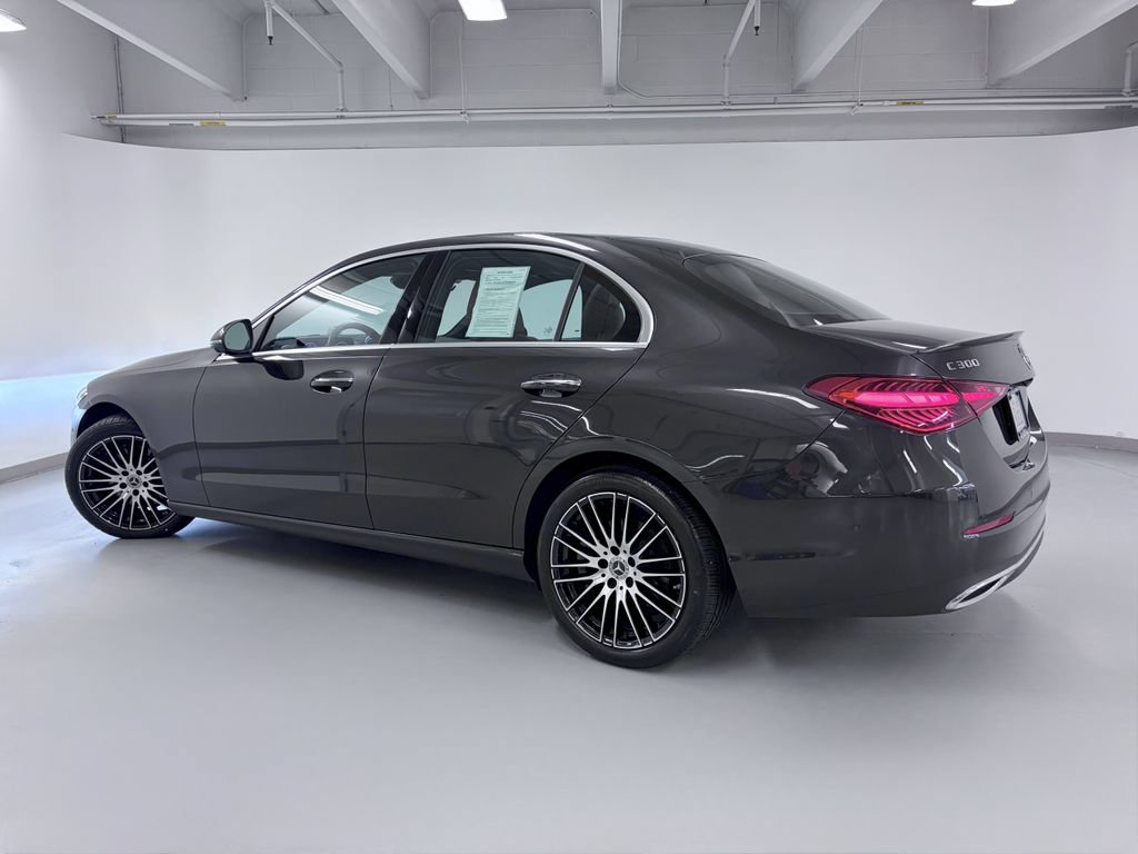 Used 2025 Mercedes-Benz C 300 4MATIC Sedan w/ Exclusive Trim Package image 8