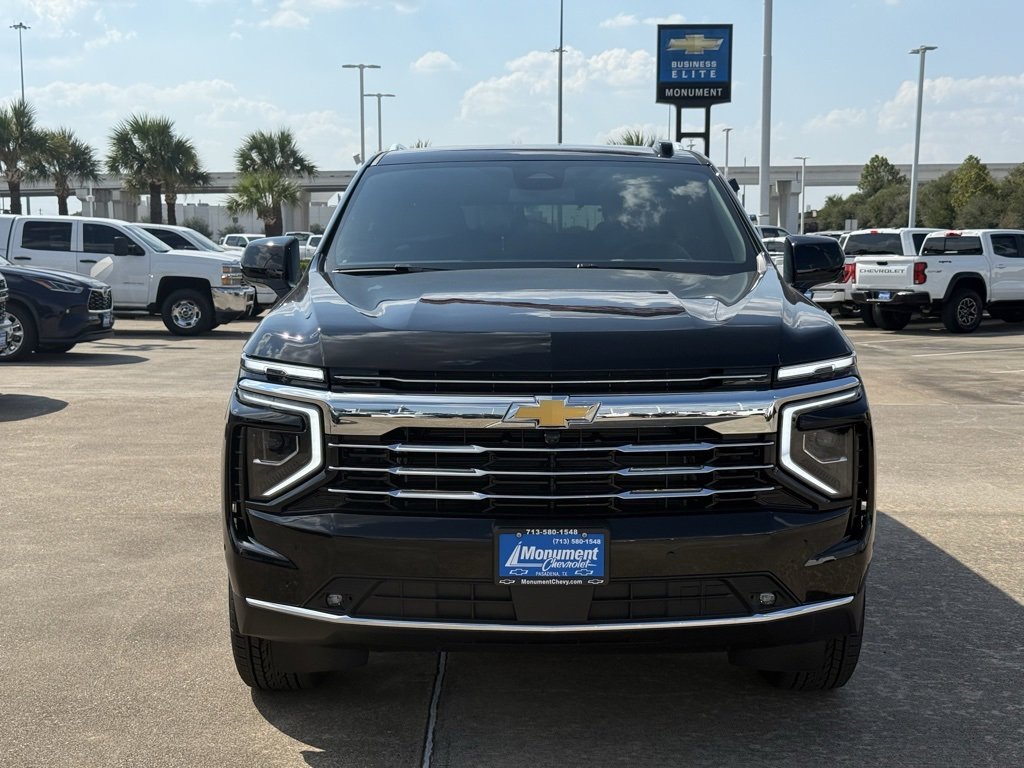 New 2026 Chevrolet Suburban LT w/ Comfort Package image 3