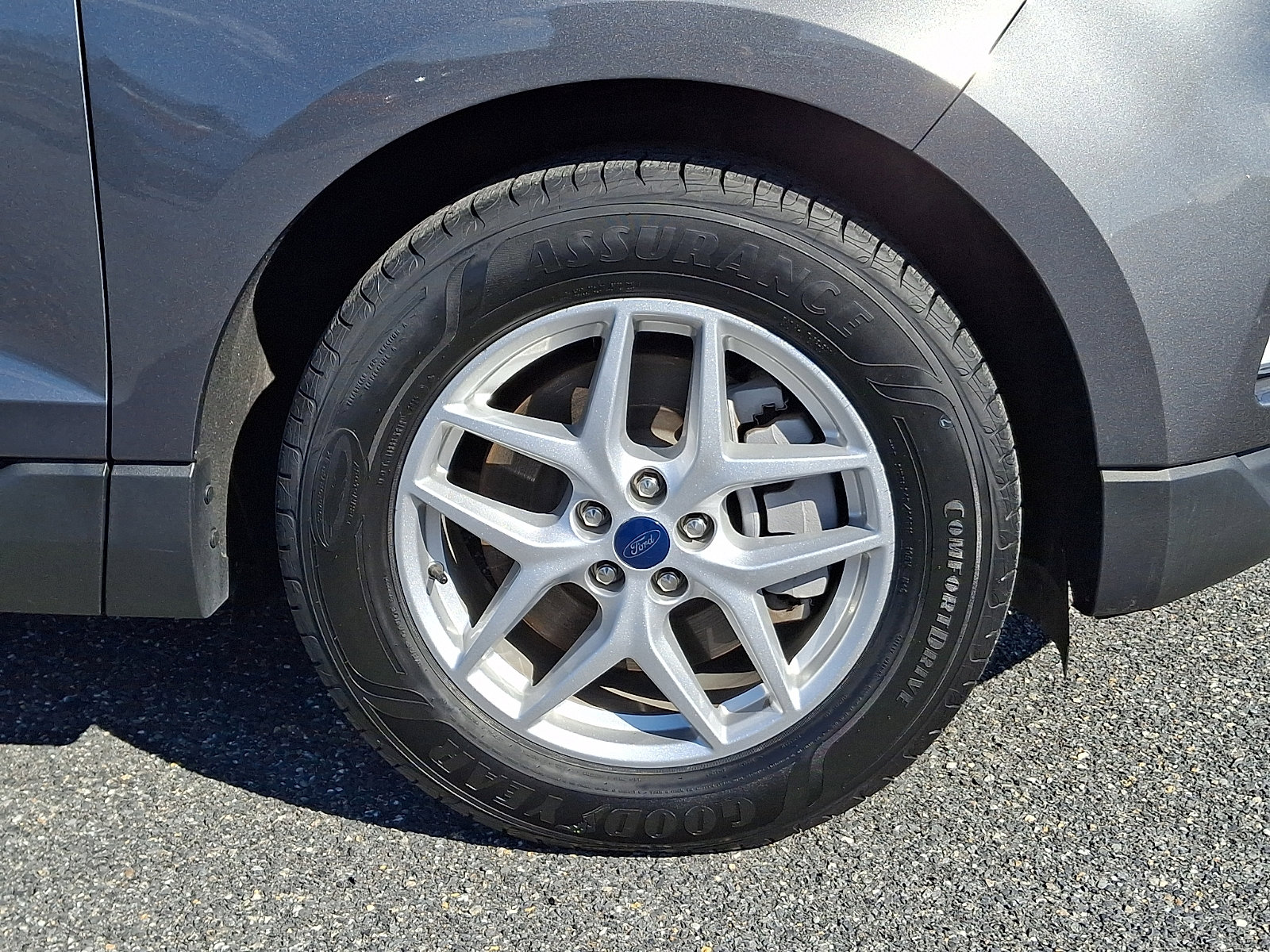 Certified 2022 Ford Edge SEL w/ Convenience Package AWD/4WD image 8