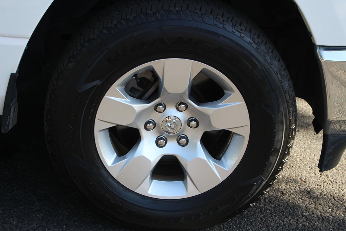 Used 2021 RAM 1500 Big Horn AWD/4WD image 43
