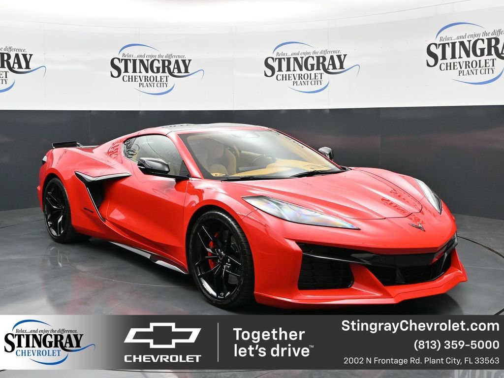 Used 2025 Chevrolet Corvette Z06 image 1