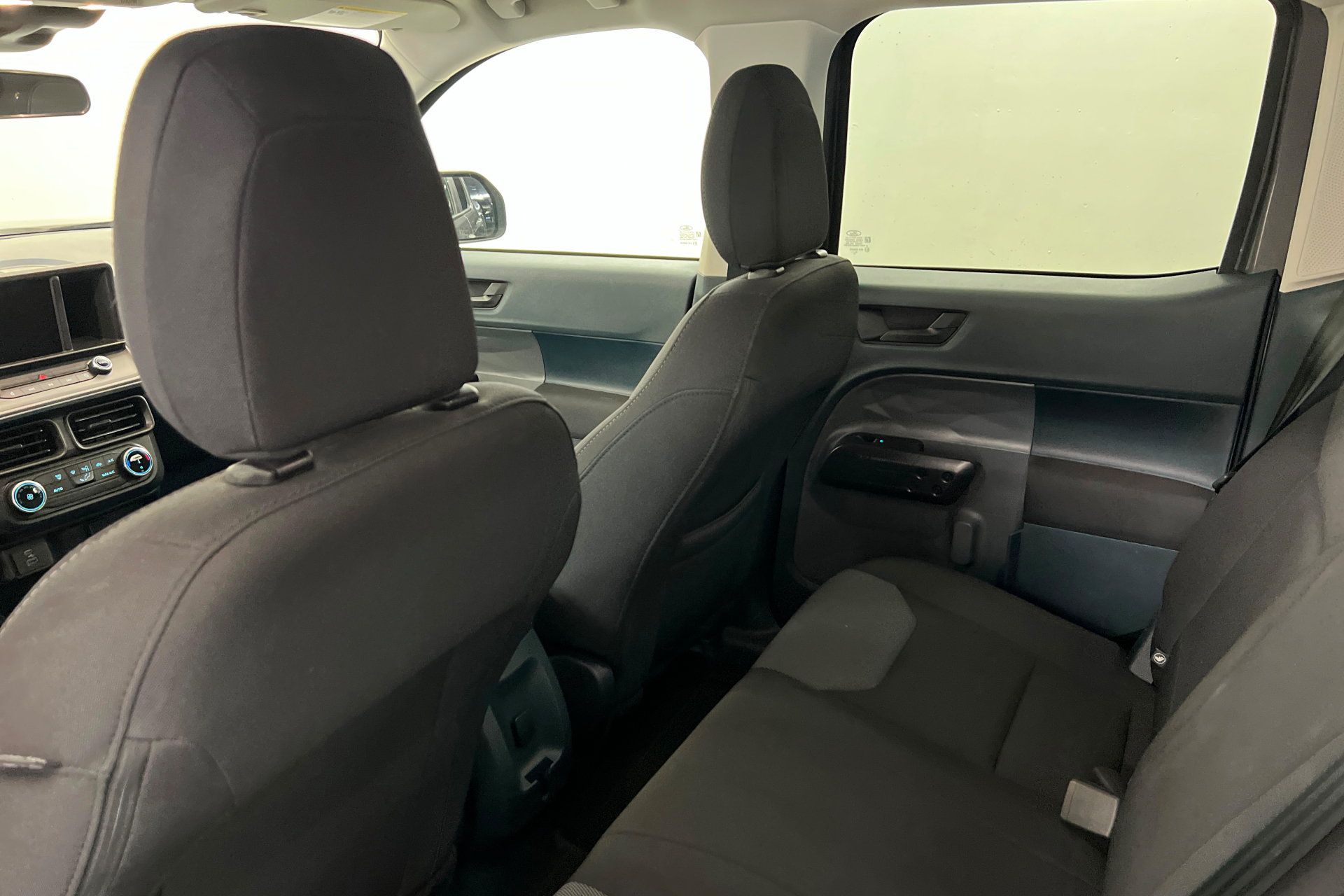 Used 2023 Ford Maverick XL FWD image 19