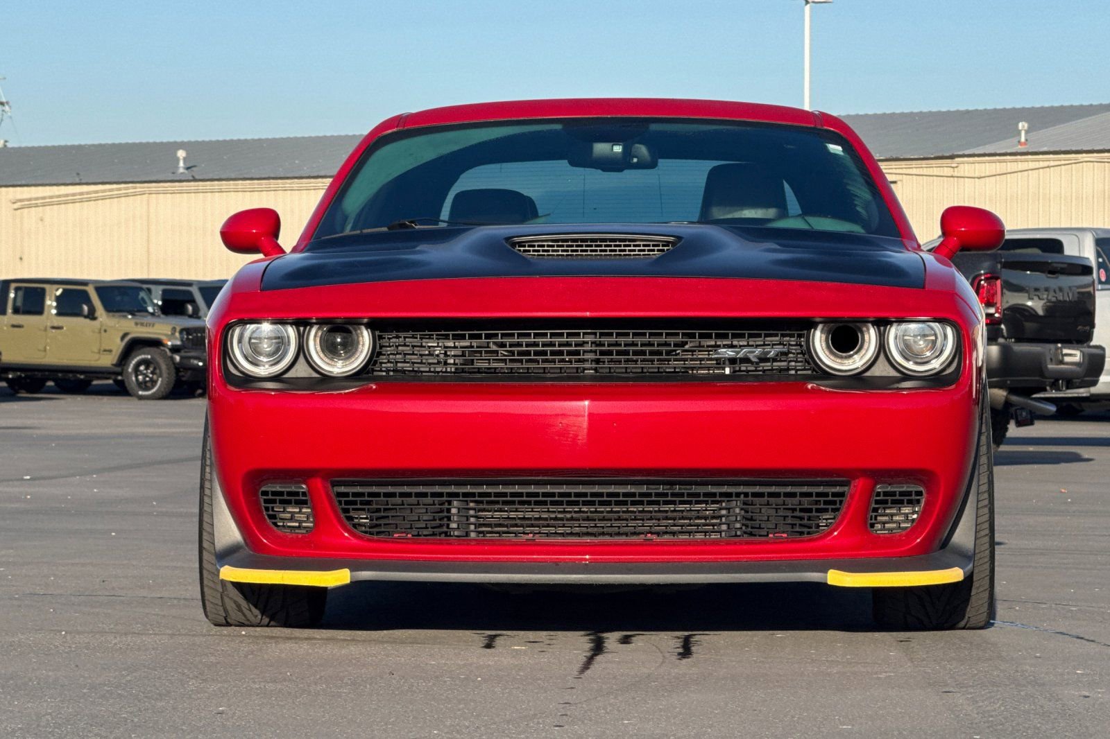 Used 2016 Dodge Challenger SRT Hellcat RWD image 9