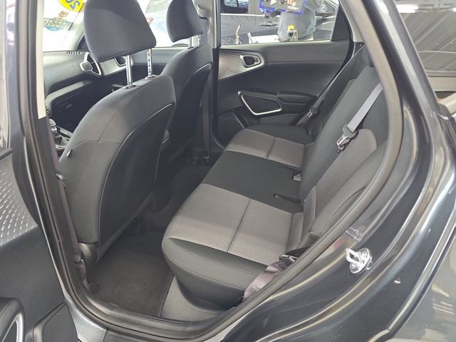 Certified 2025 Kia Soul LX w/ LX Technology Package FWD image 10
