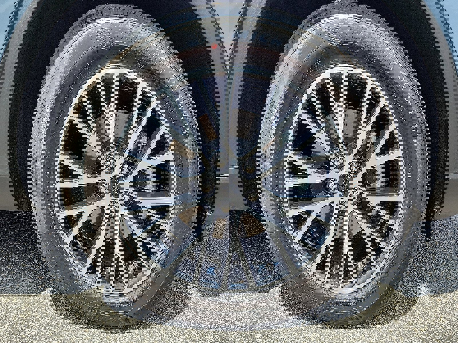 Certified 2025 Ford Escape SE image 8