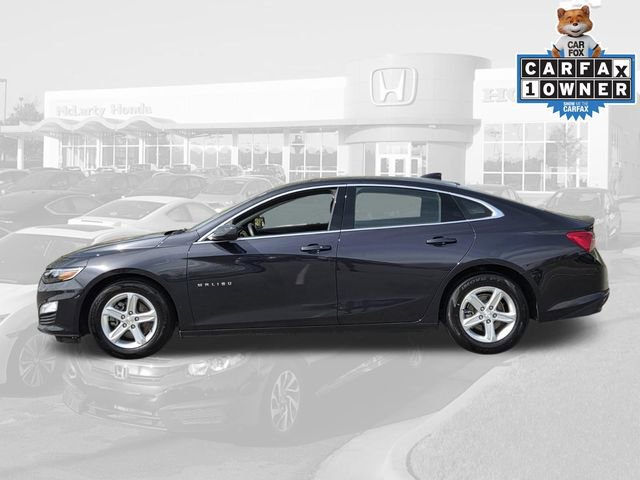 Used 2023 Chevrolet Malibu LT FWD image 2