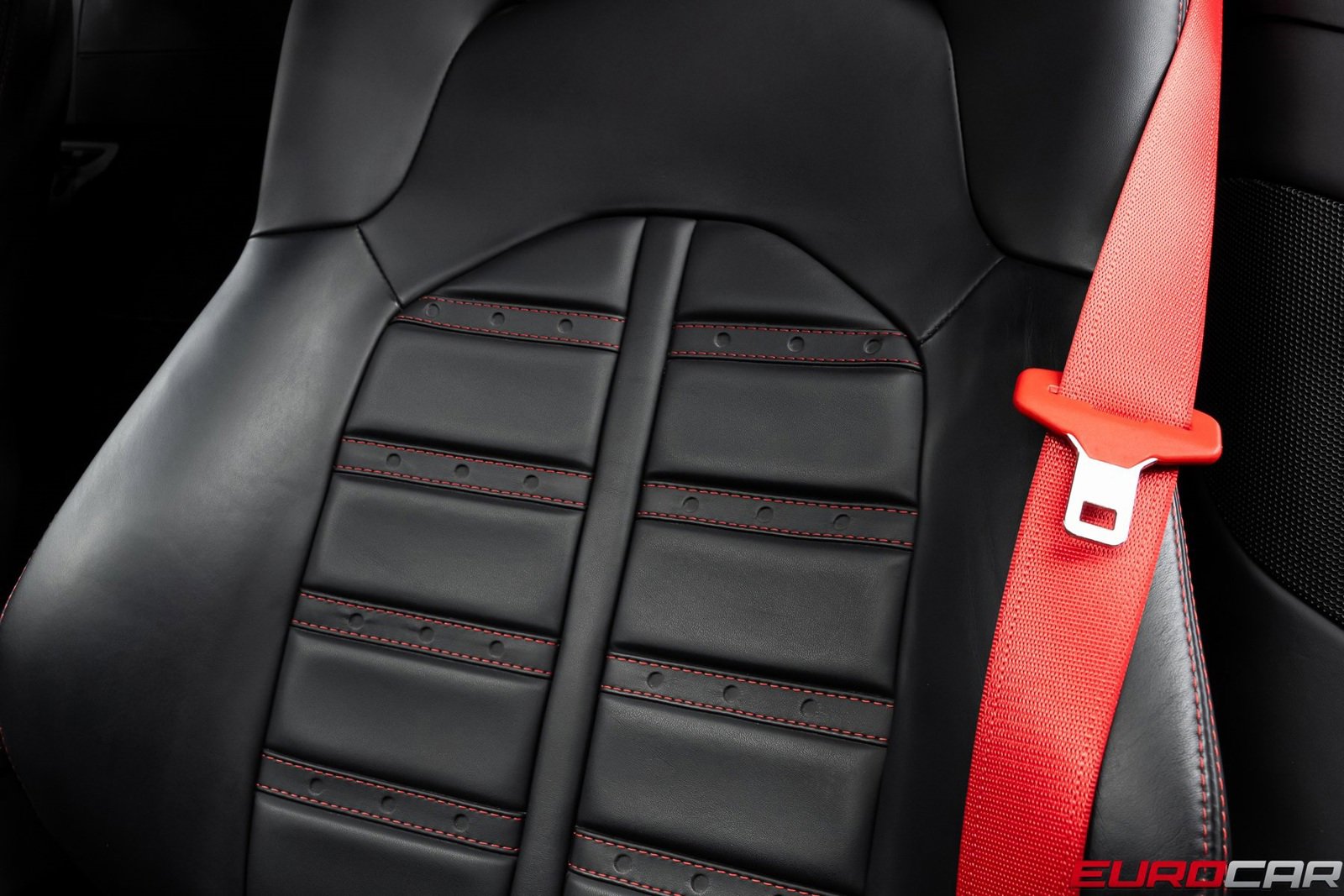 Used 2021 Ferrari F8 Tributo image 45