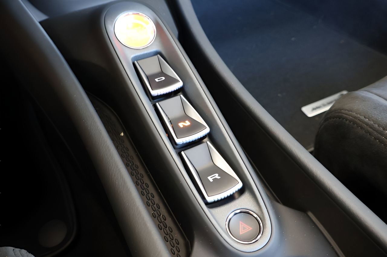 New 2026 McLaren Artura Spider image 21