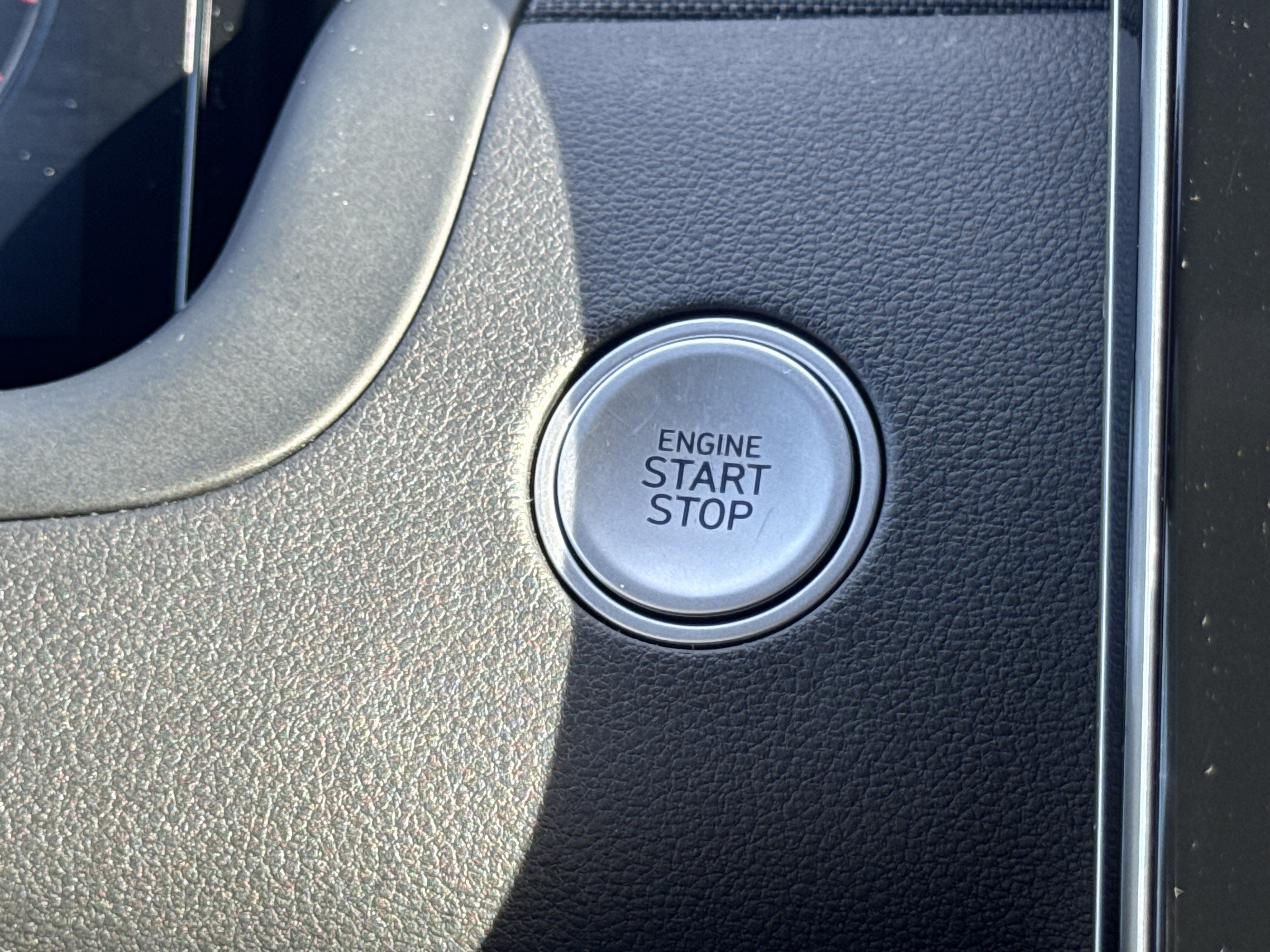 Used 2023 Hyundai Santa Cruz Limited w/ Cargo Package image 18