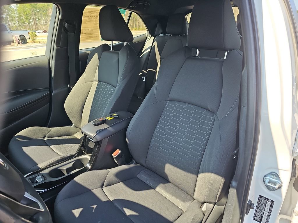 Used 2021 Toyota Corolla SE image 18