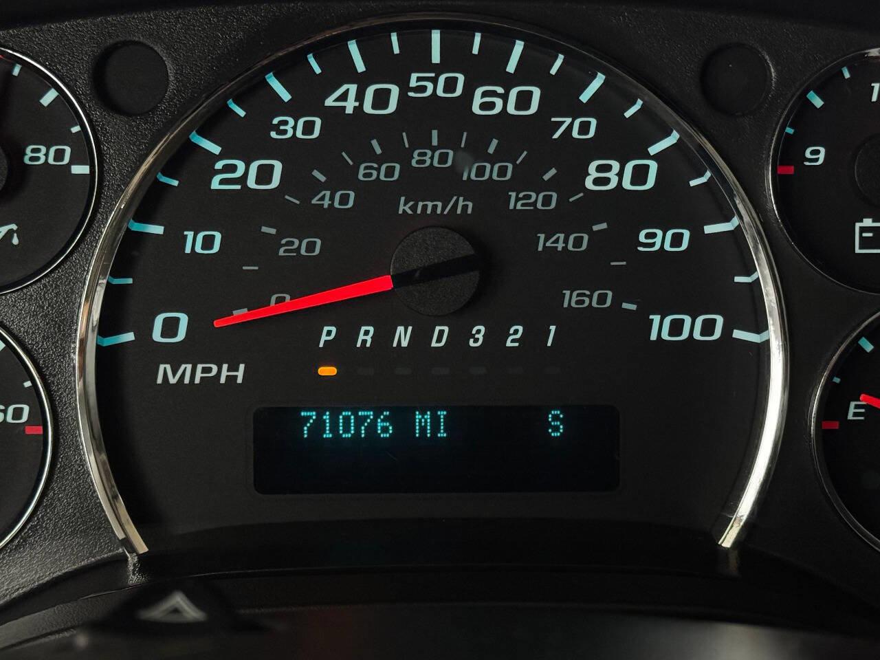 Used 2013 Chevrolet Express 1500 image 59