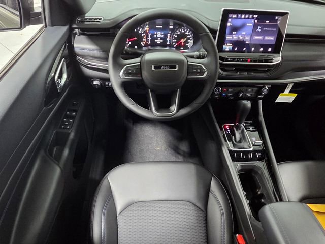 New 2026 Jeep Compass Latitude AWD/4WD image 7