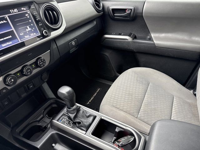 Used 2022 Toyota Tacoma SR5 w/ SR5 Appearance Package (SM) RWD image 18