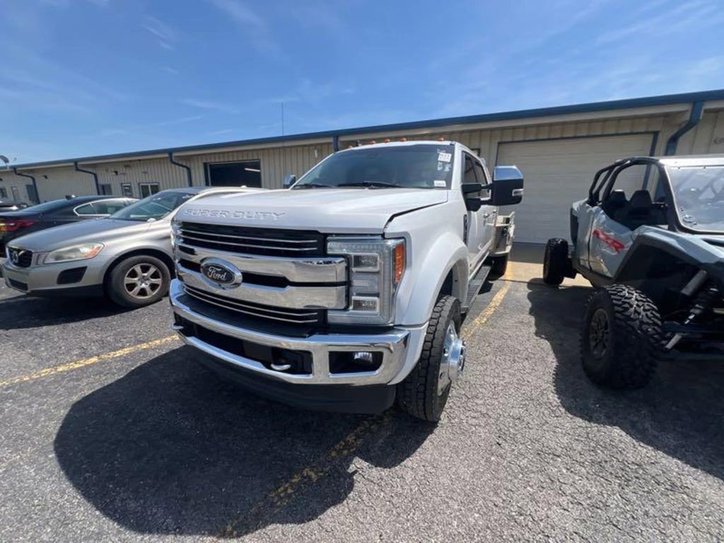 Used 2019 Ford F450 Lariat w/ Lariat Ultimate Package AWD/4WD image 4