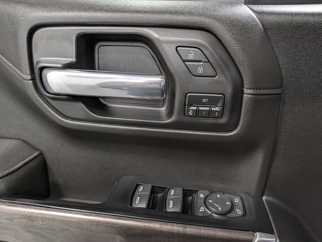 Used 2019 Chevrolet Silverado 1500 LTZ w/ LTZ Plus Package AWD/4WD image 14