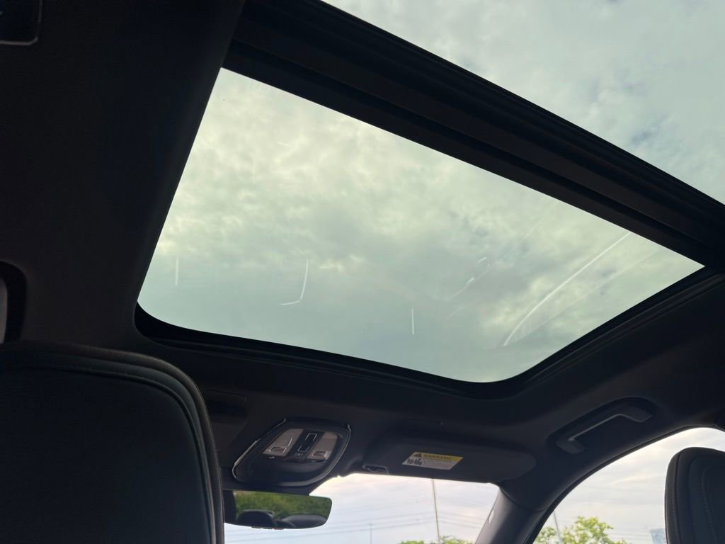 Used 2023 Volvo XC90 B5 Plus image 25