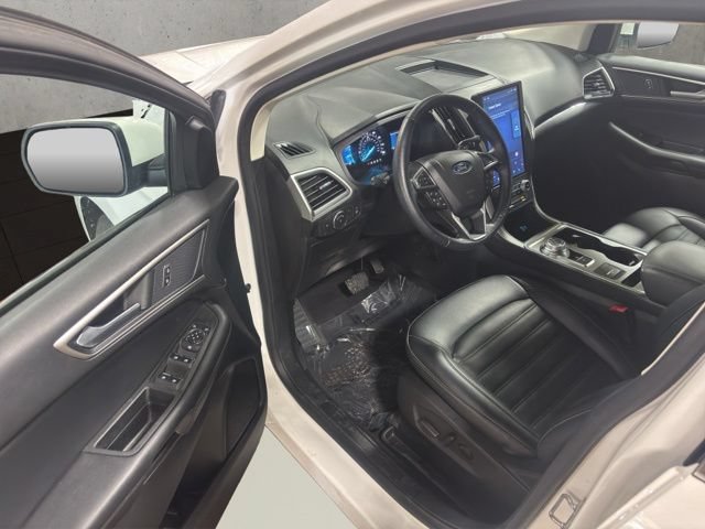 Certified 2022 Ford Edge SEL w/ Convenience Package AWD/4WD image 17