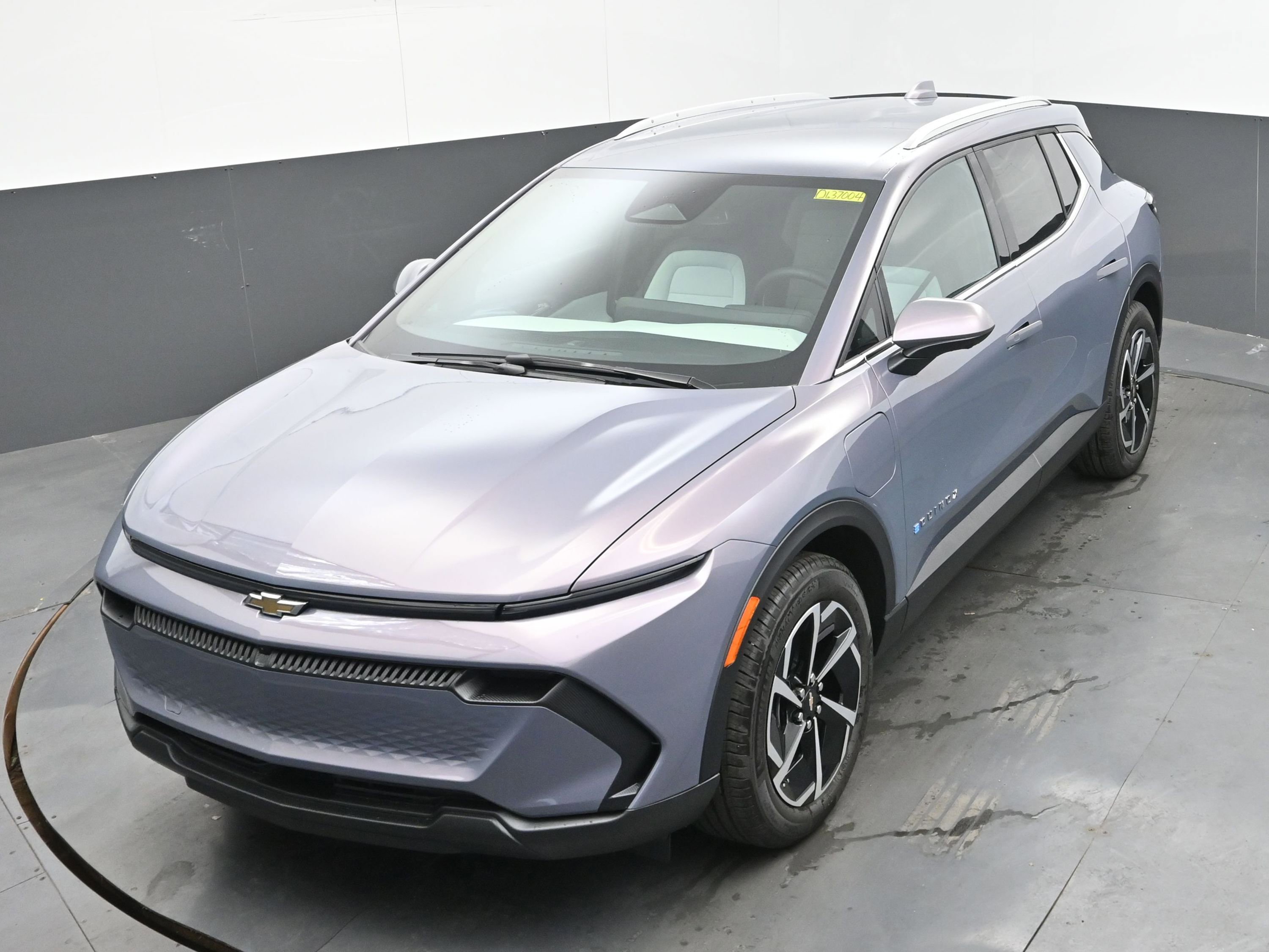 New 2026 Chevrolet Equinox EV LT image 34