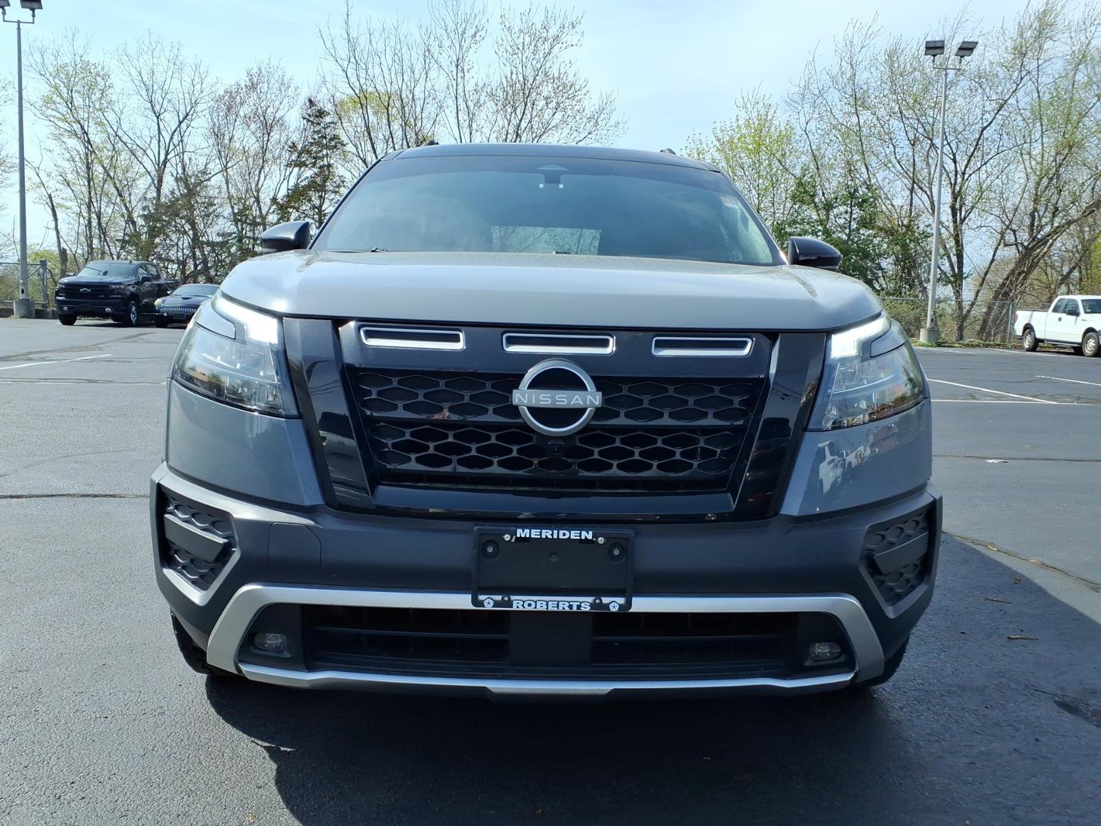 Used 2024 Nissan Pathfinder Rock Creek AWD/4WD image 2