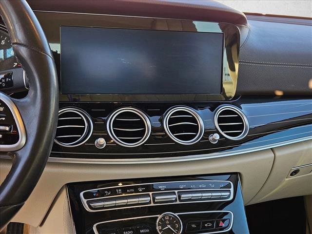 Used 2019 Mercedes-Benz E 300 image 14
