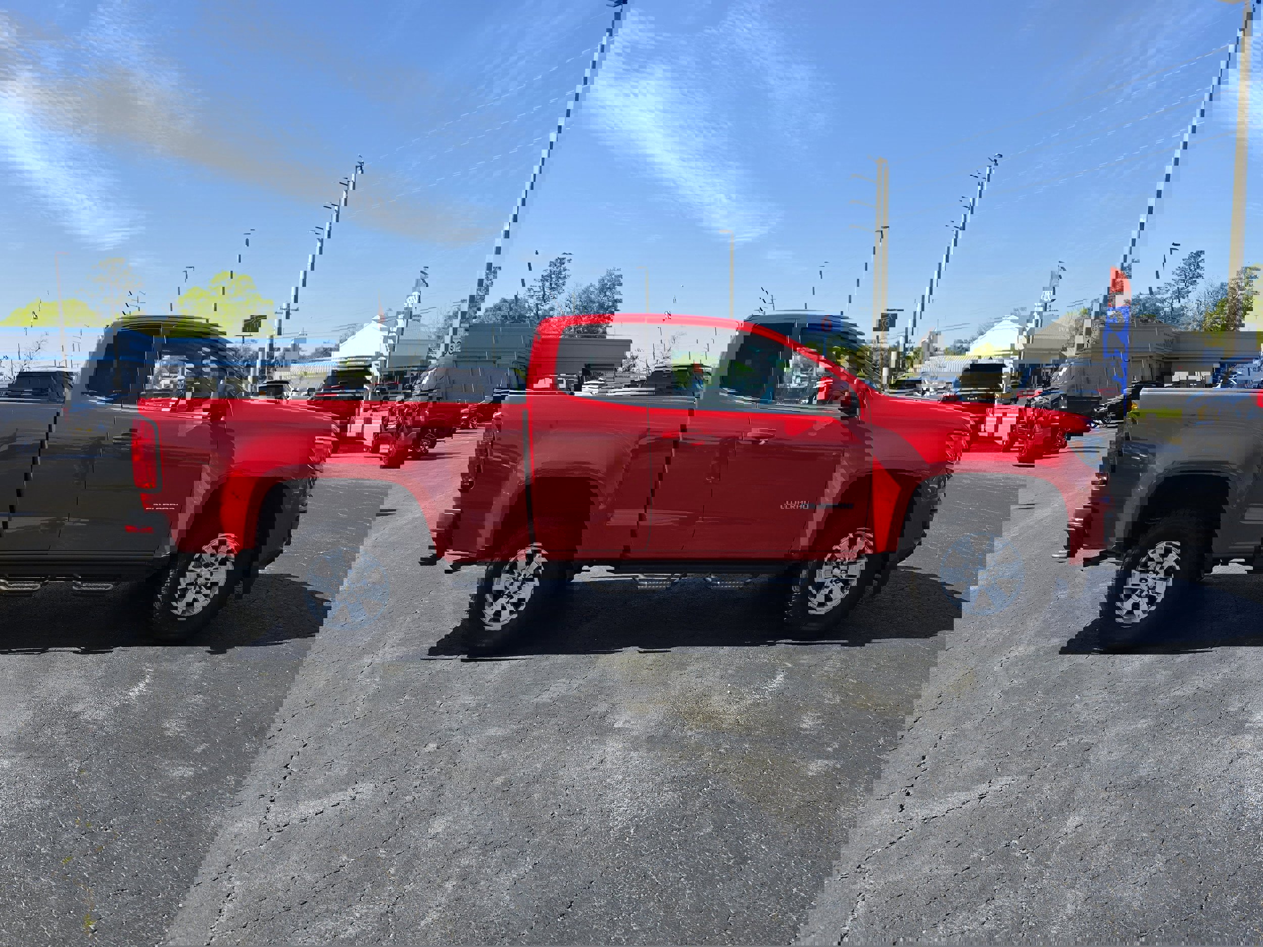 Used 2016 Chevrolet Colorado W/T w/ WT Convenience Package image 4