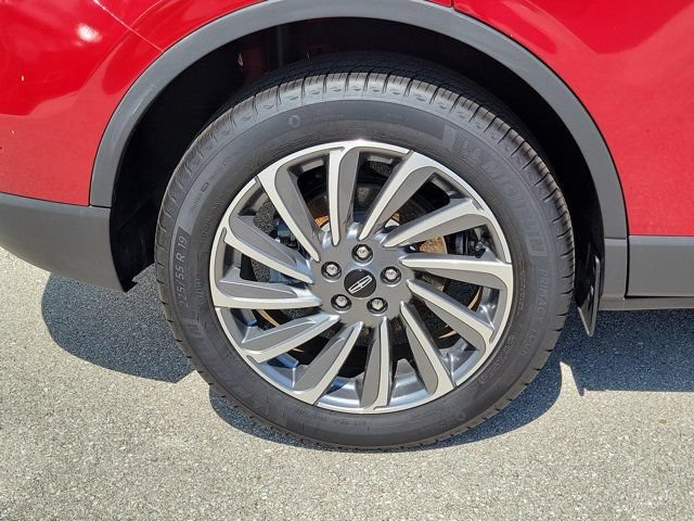 Certified 2025 Lincoln Corsair Reserve FWD image 23