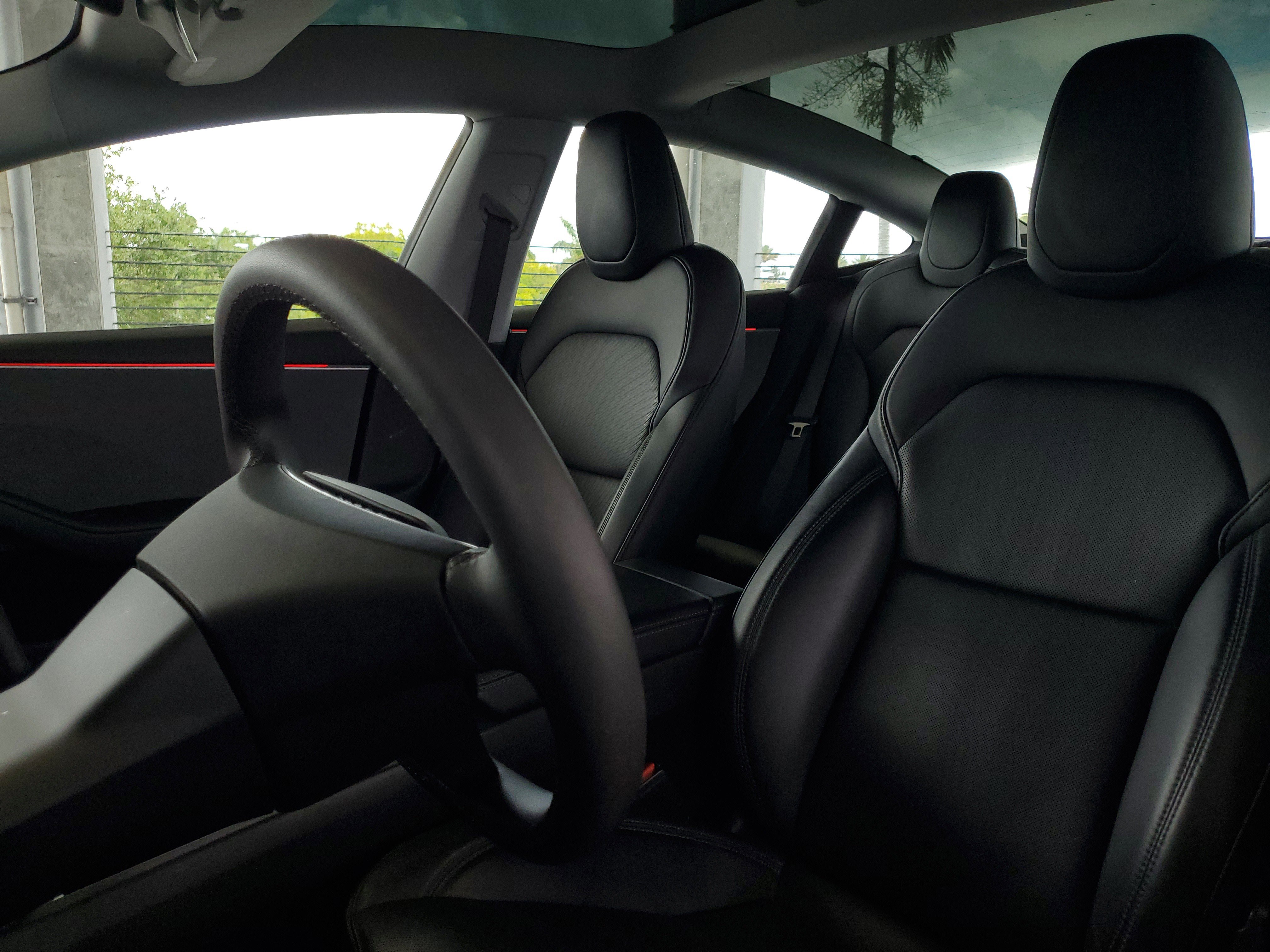 Used 2025 Tesla Model 3 Long Range RWD image 17